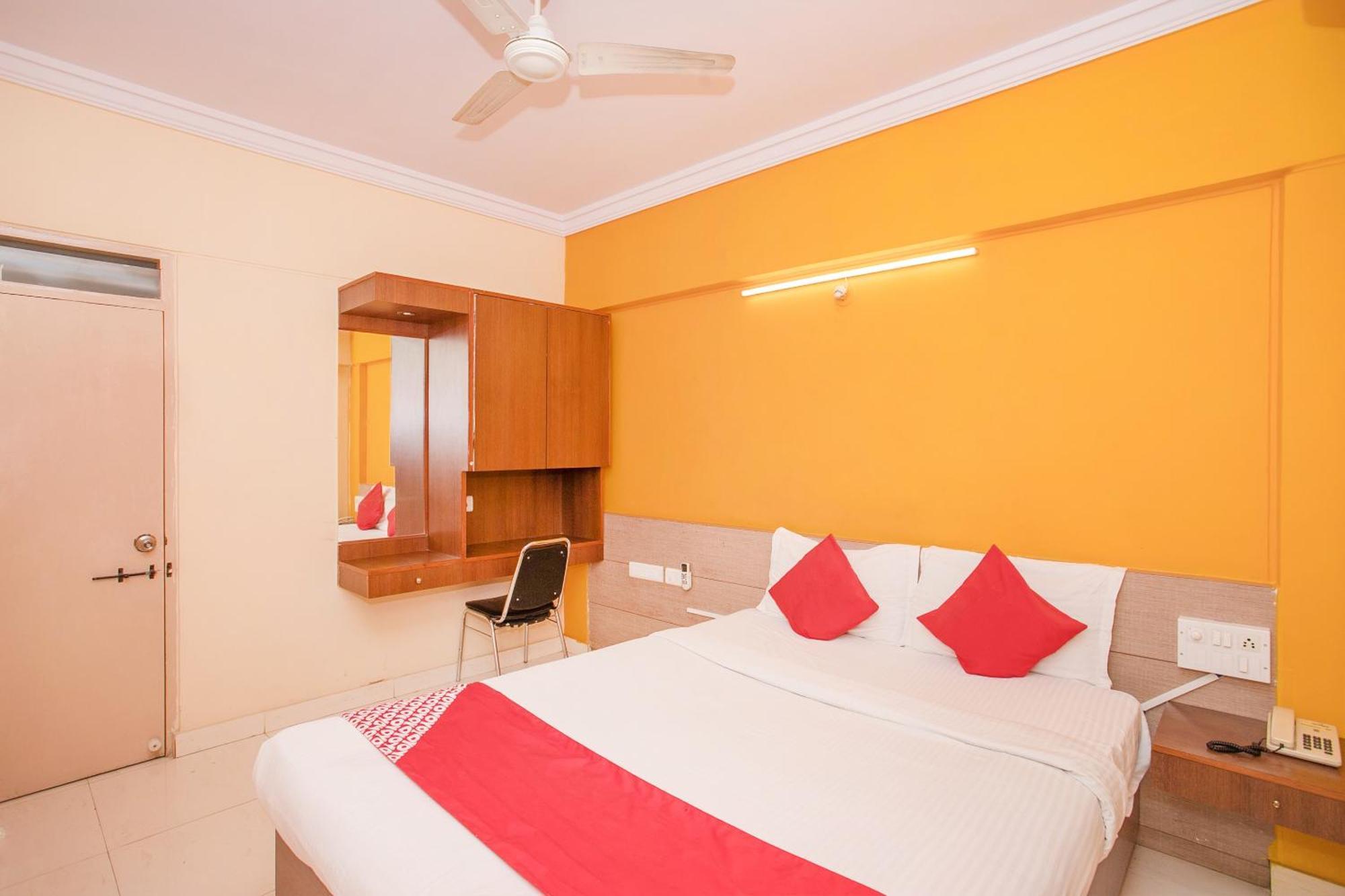 Hotel O Ujwal Residency Бангалор Экстерьер фото