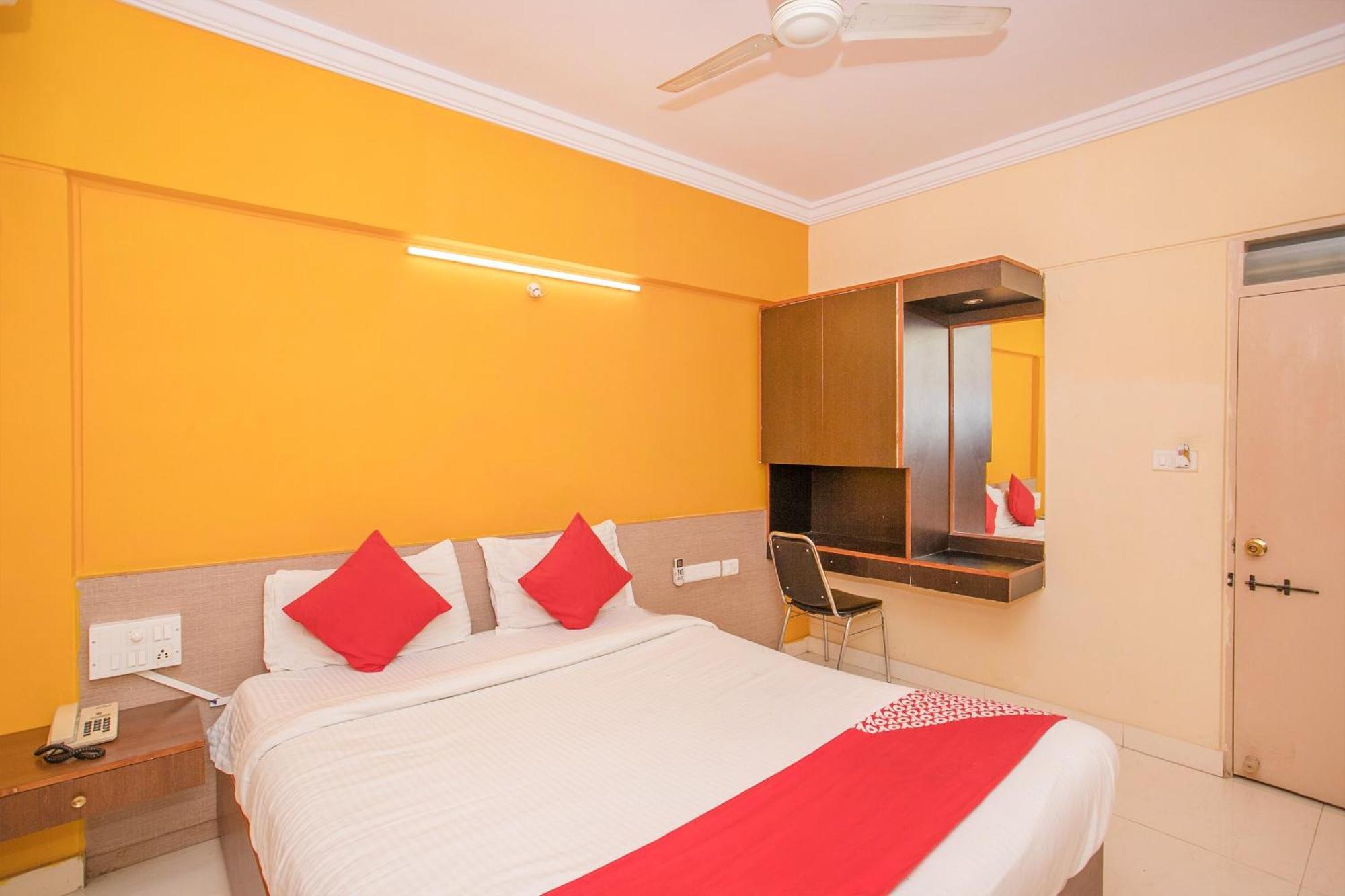 Hotel O Ujwal Residency Бангалор Экстерьер фото